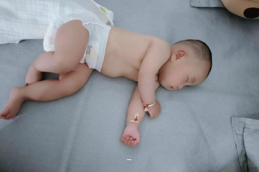 借卵生子机构怀孕初期腰特别酸